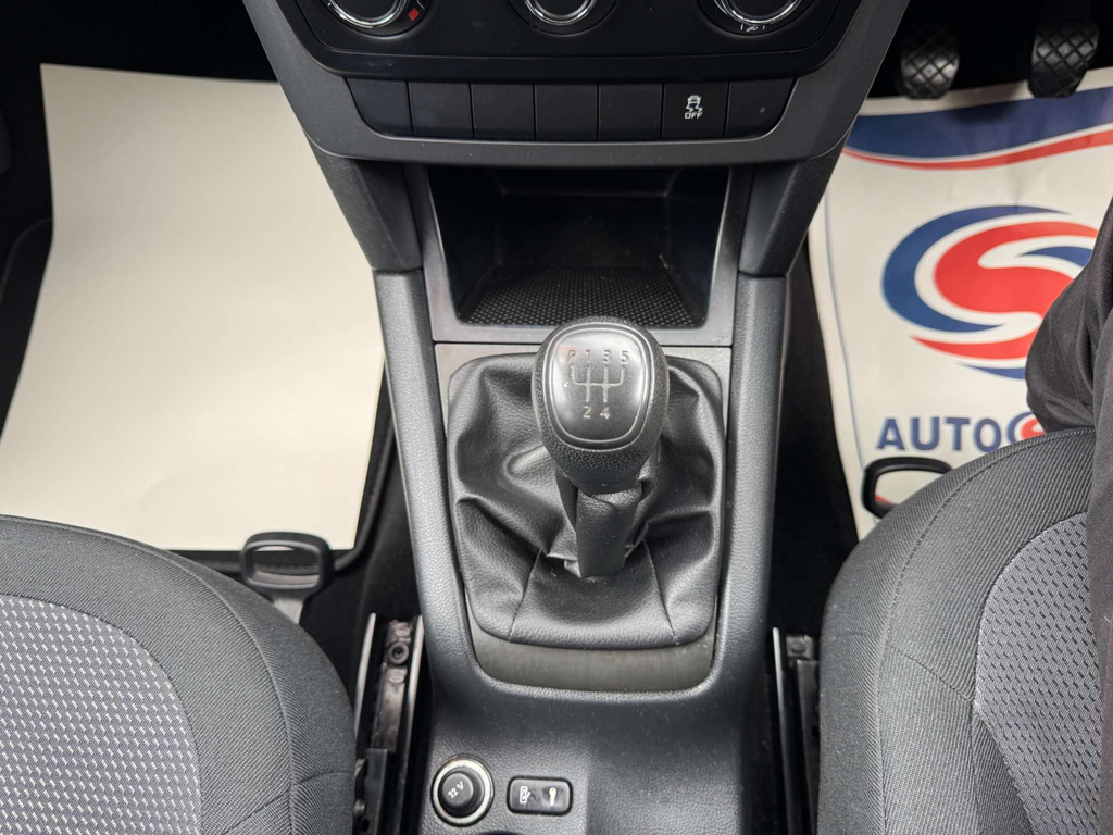 Skoda Yeti Suv 1.2 Tsi Se Dsg Euro 5 201313 Grey #38