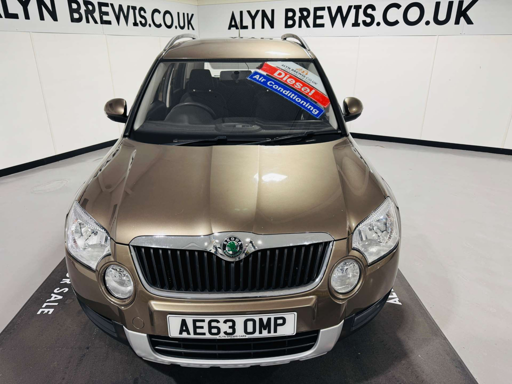 Skoda Yeti Suv 1.2 Tsi Se Dsg Euro 5 201313 Grey #19