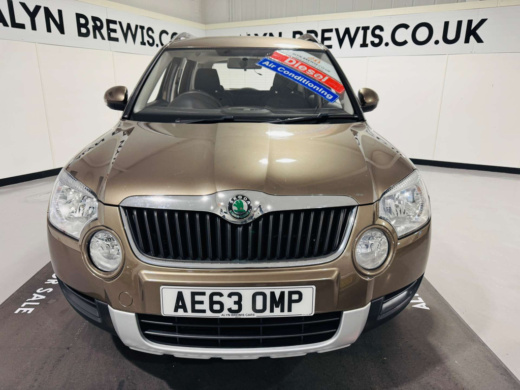 Skoda Yeti Suv 1.2 Tsi Se Dsg Euro 5 201313 Grey #18