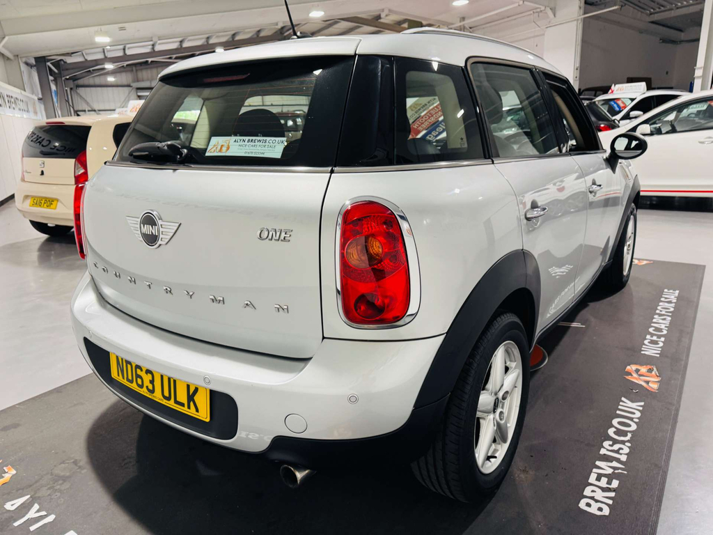 Mini Countryman One  #3