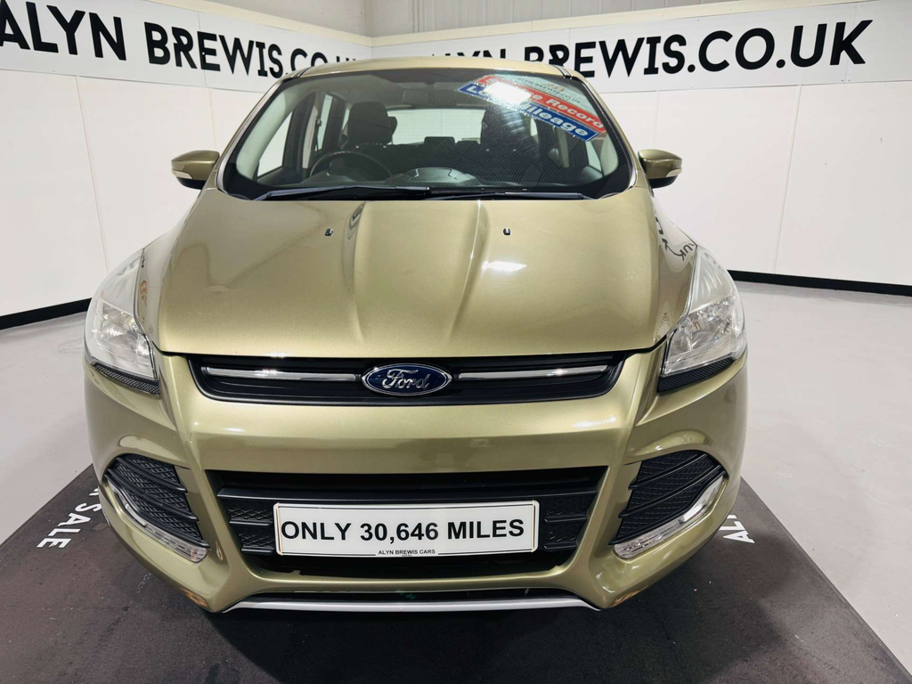 Ford Kuga 2.0 Tdci Zetec Suv 2Wd Euro 5 1 White #19