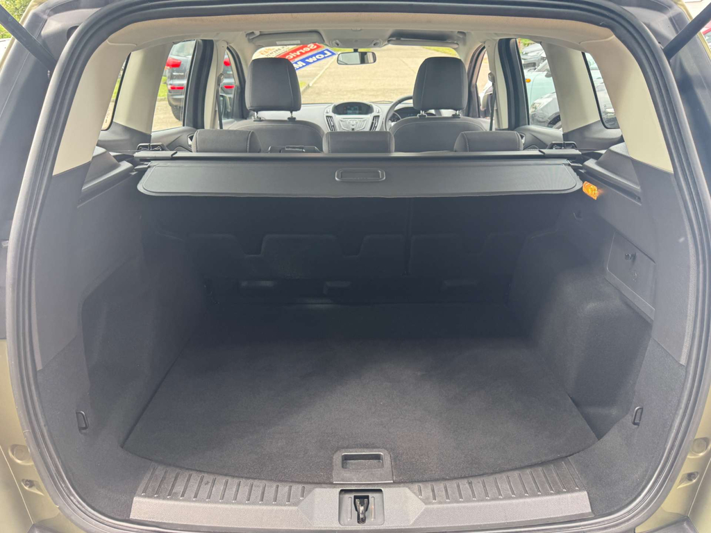 Ford Kuga 2.0 Tdci Zetec Suv 2Wd Euro 5 1 White #56