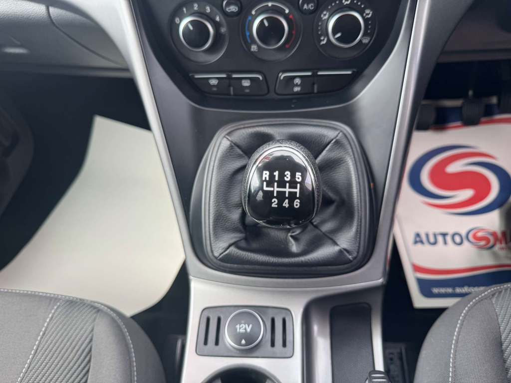 Ford Kuga 2.0 Tdci Zetec Suv 2Wd Euro 5 1 White #41