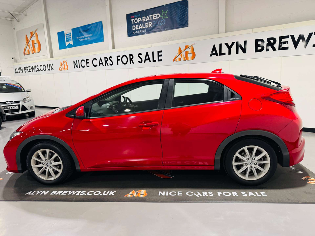 Honda Civic I-vtec Se #5