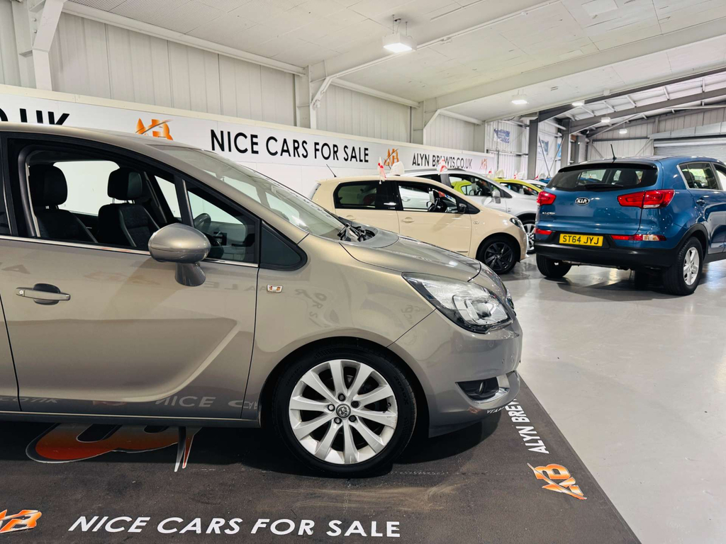 Vauxhall Meriva Tech Line Red #20