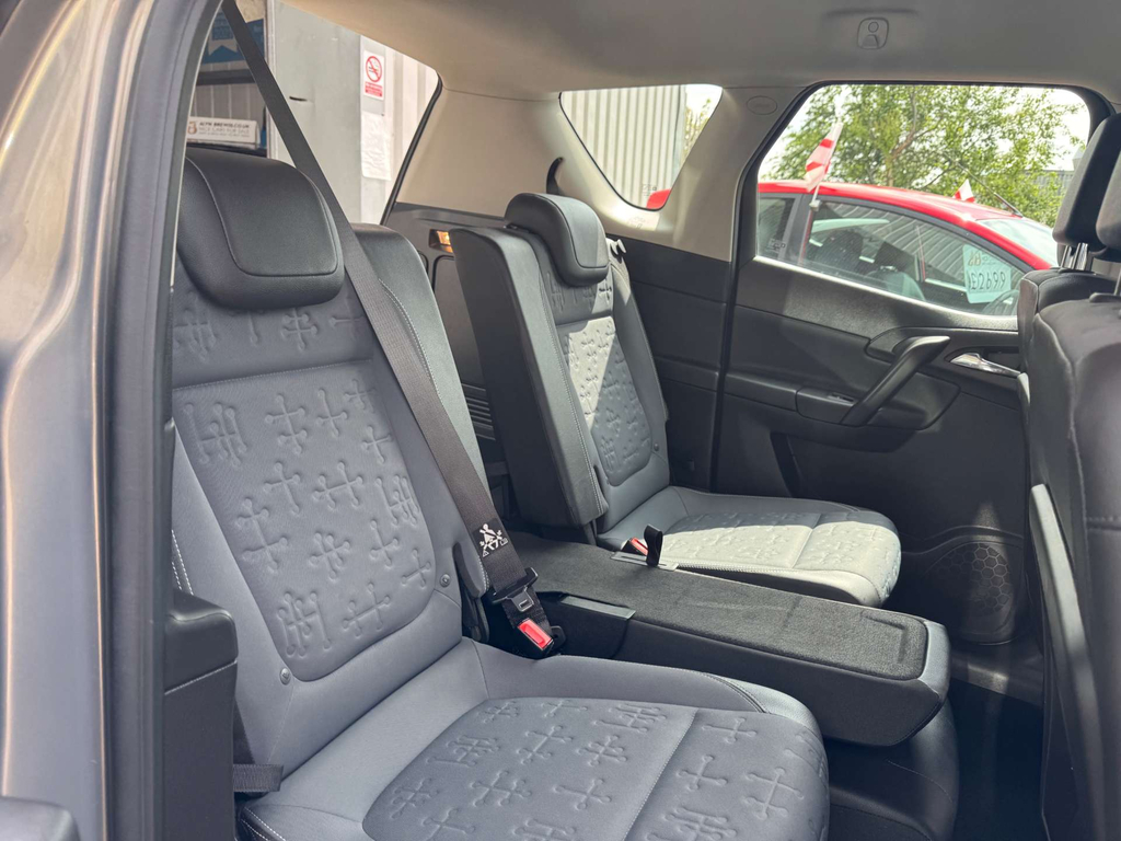 Vauxhall Meriva Tech Line Red #56