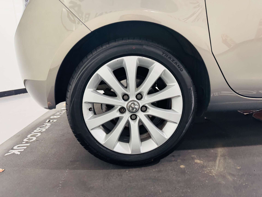 Vauxhall Meriva Tech Line Red #19