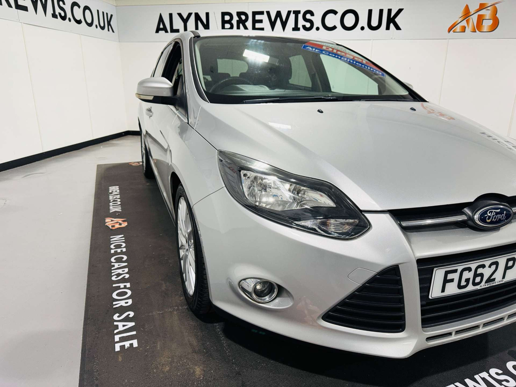 Ford Focus 1.6T Ecoboost Titanium X Euro 5 Ss Black #6