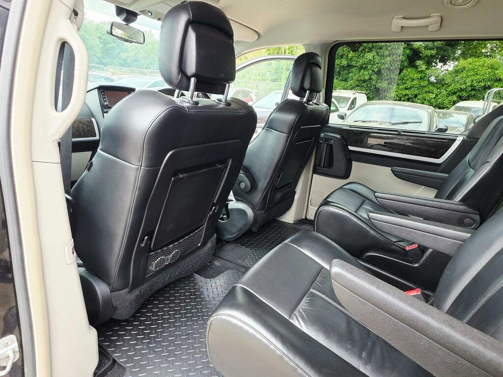 Chrysler Grand Voyager  Black #23