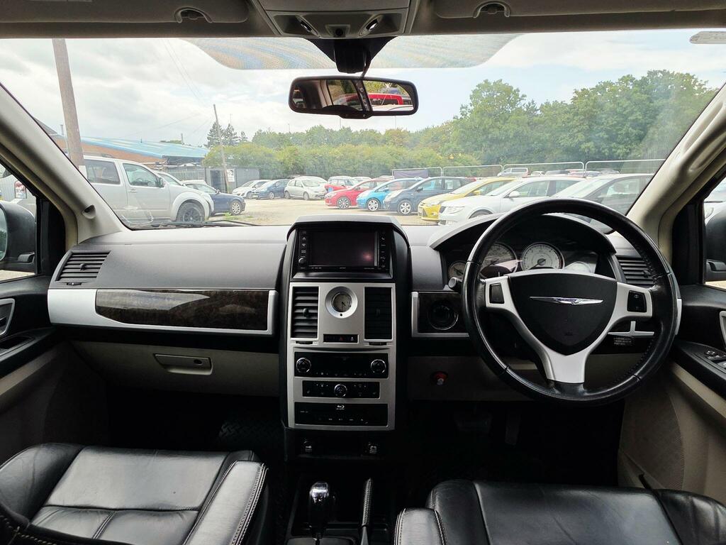Chrysler Grand Voyager  Black #9