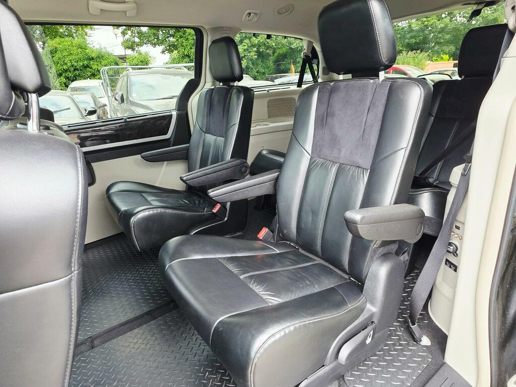Chrysler Grand Voyager  Black #24
