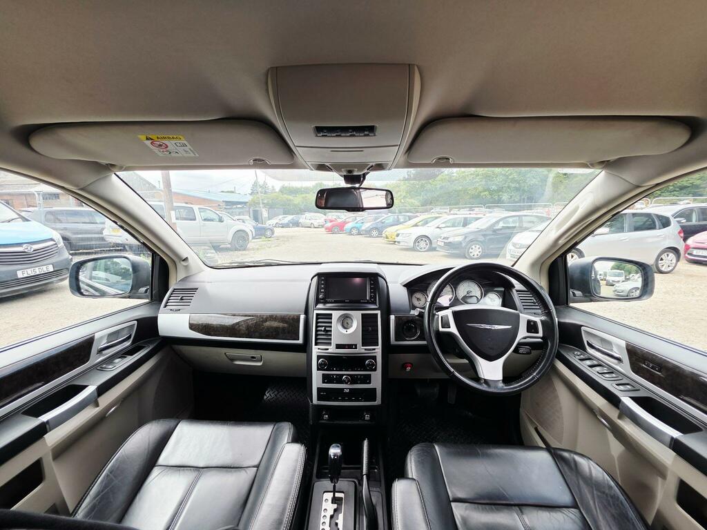 Chrysler Grand Voyager  Black #12