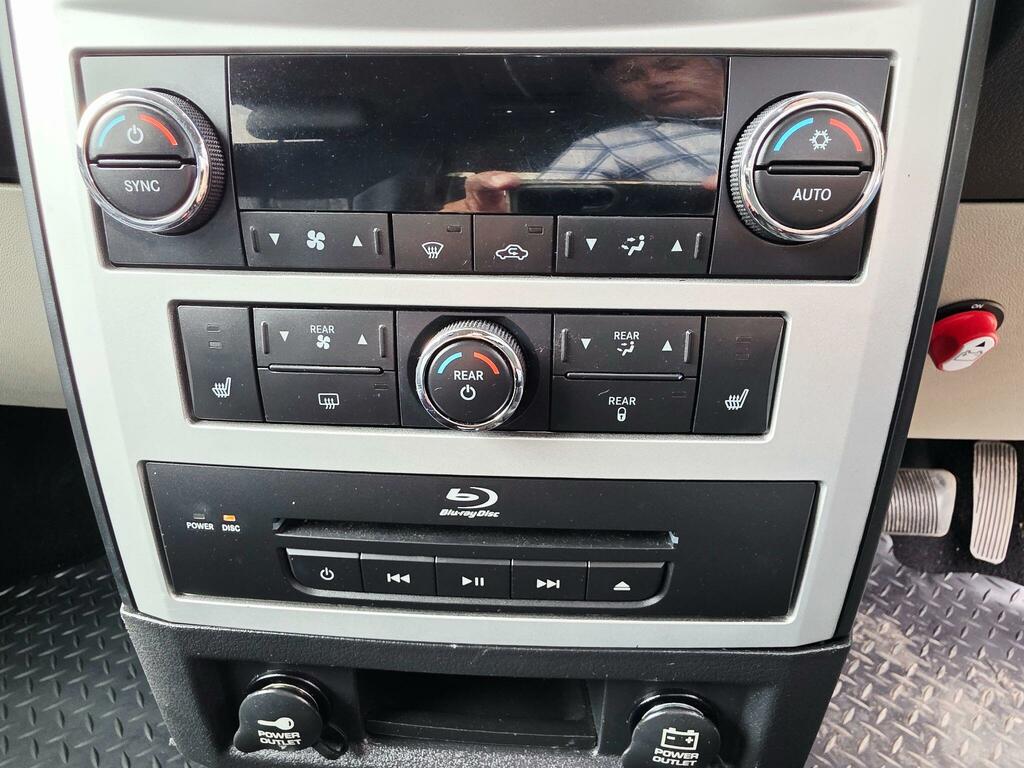 Chrysler Grand Voyager  Black #44