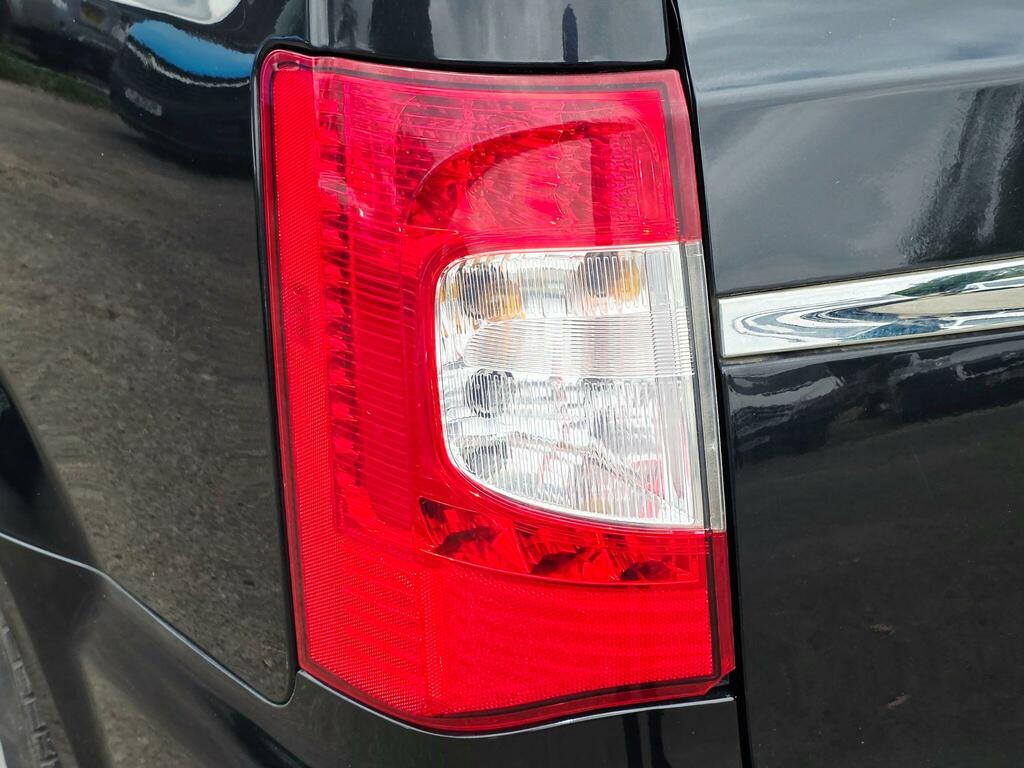 Chrysler Grand Voyager  Black #53