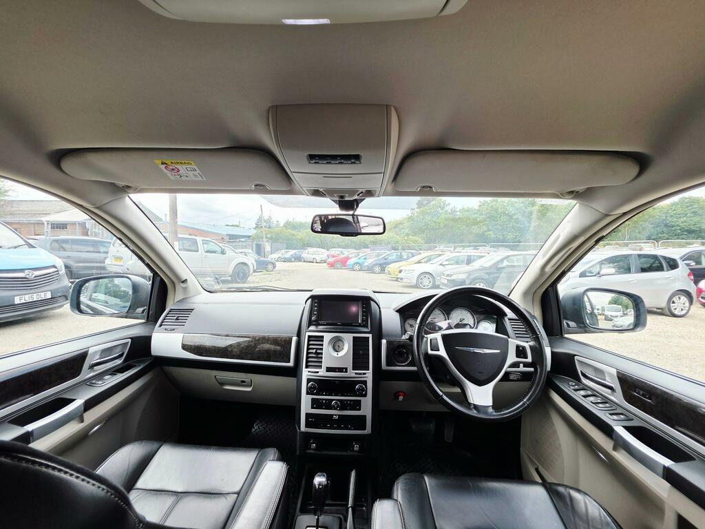 Chrysler Grand Voyager  Black #8