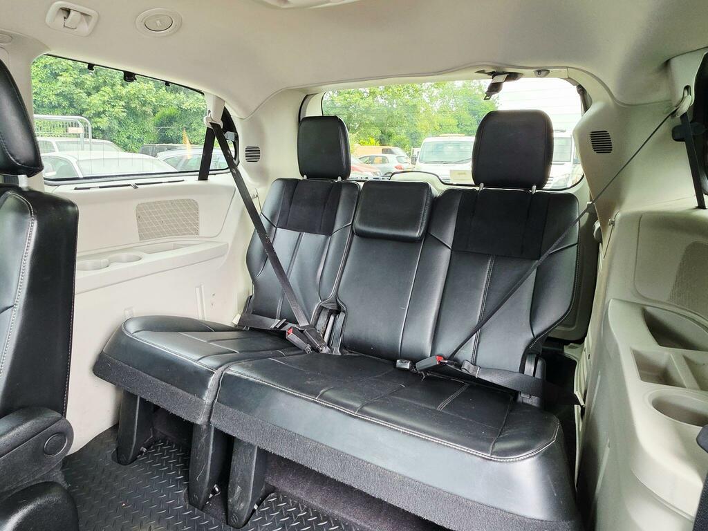 Chrysler Grand Voyager  Black #22