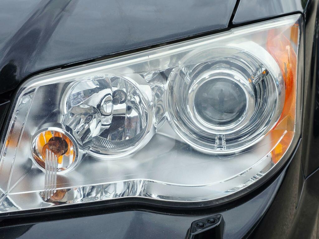 Chrysler Grand Voyager  Black #49