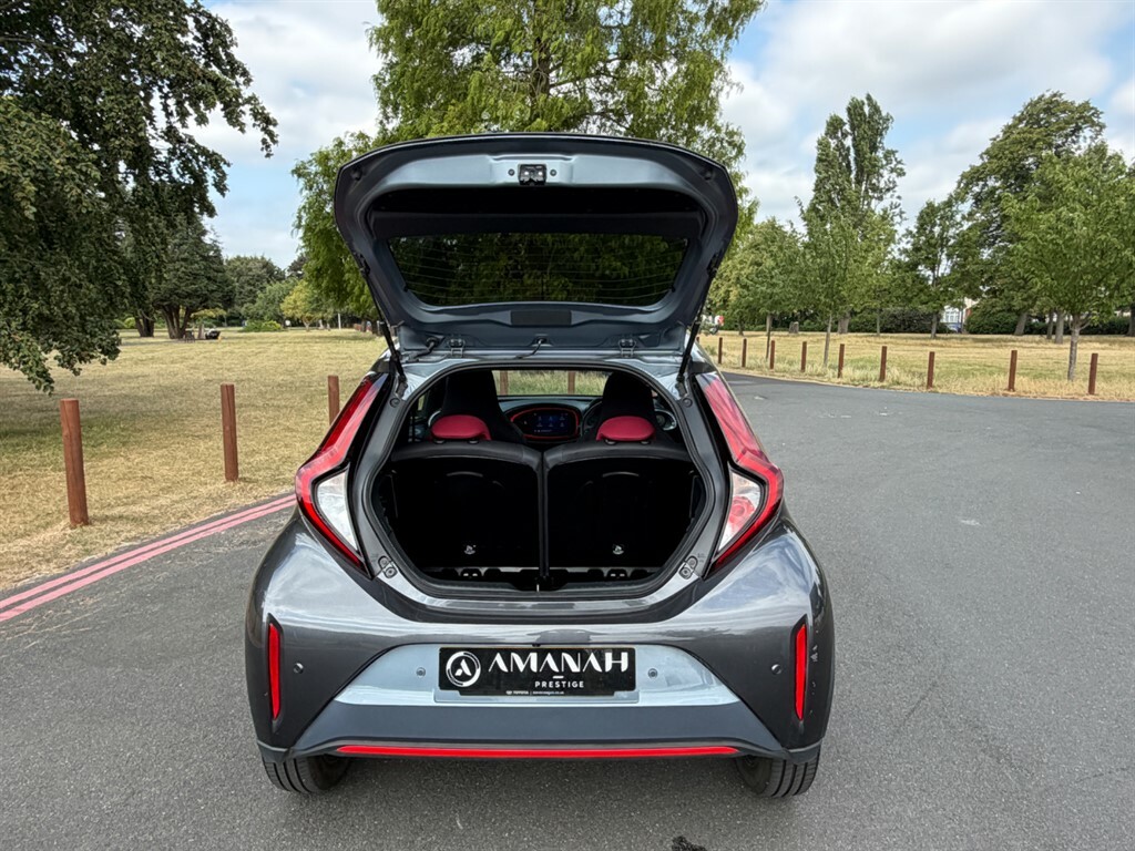Toyota Aygo Mpv #16