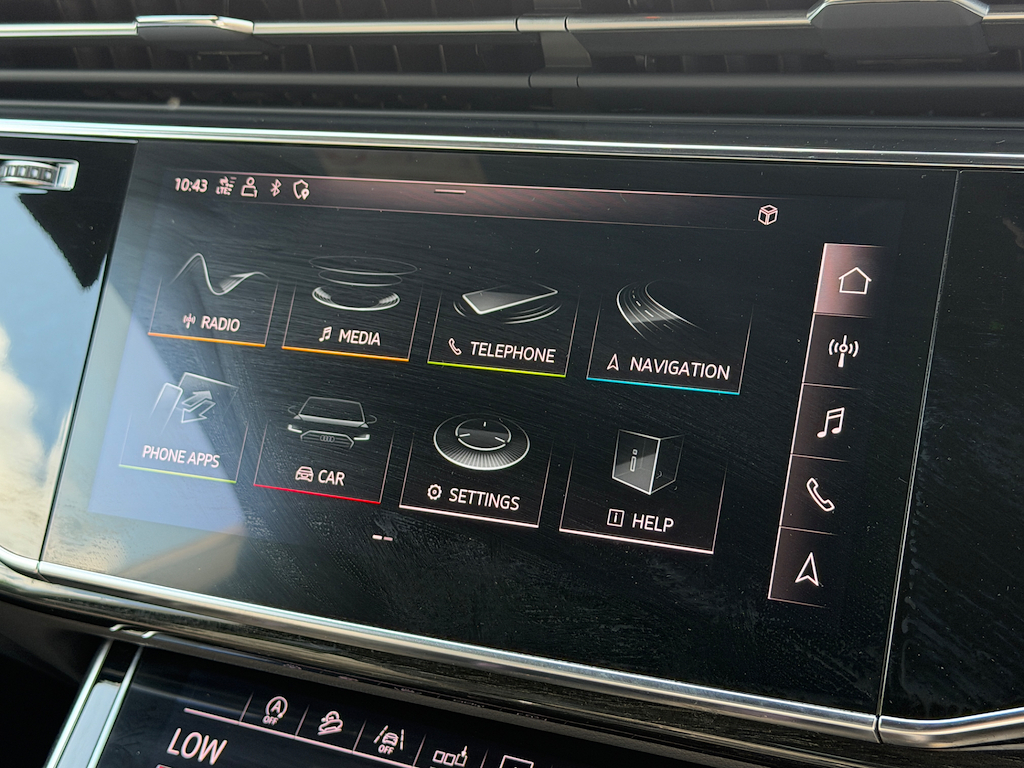 Audi Q8 3L S Line Blue #36
