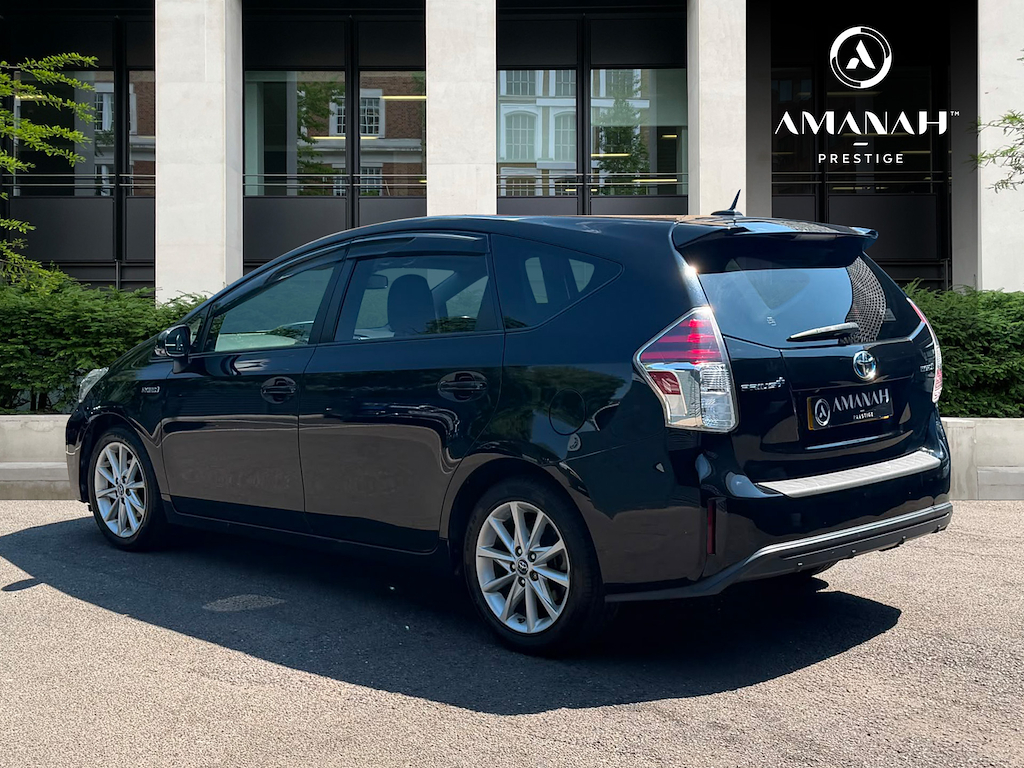 Toyota Prius+ Hybrid Black #5
