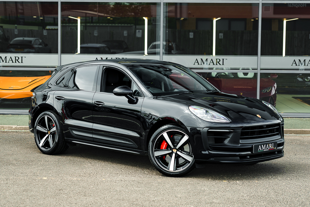 Porsche Macan Gts Black
