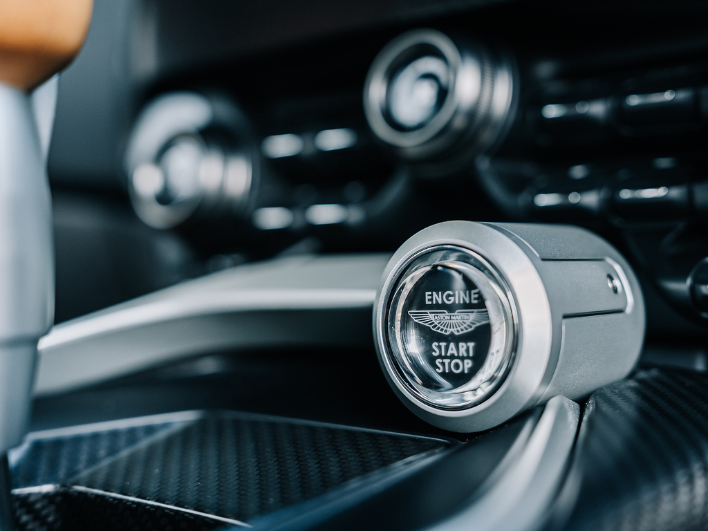 Aston Martin Coupe Silver #50