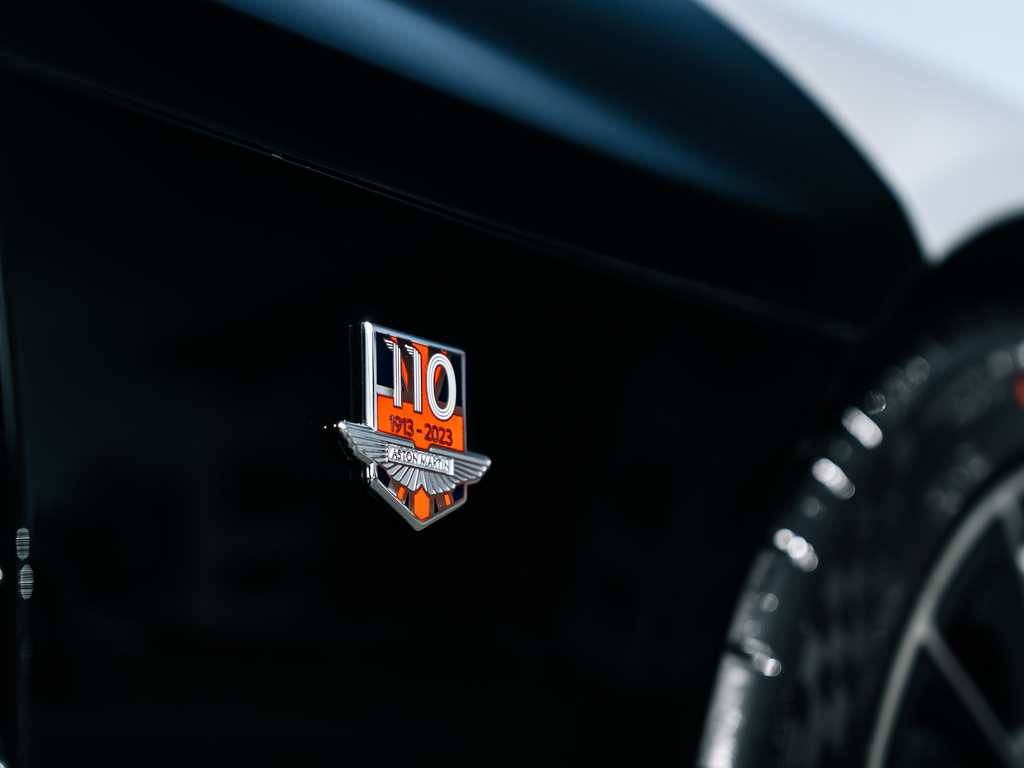 Aston Martin Coupe Silver #10