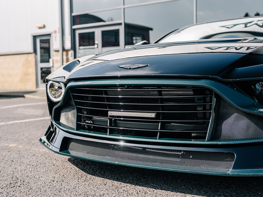 Aston Martin Coupe Silver #37