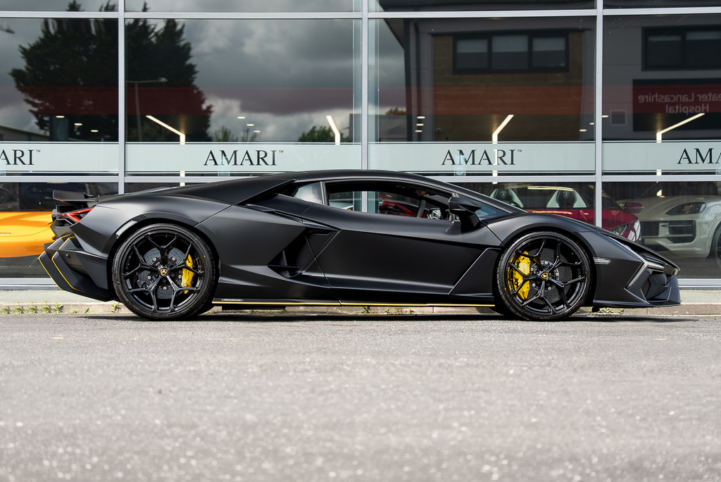 Lamborghini Revuelto Phev S-a #3