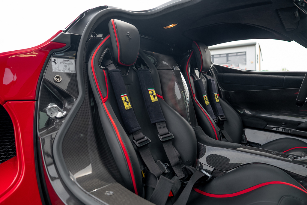 Ferrari LaFerrari Ab  #32