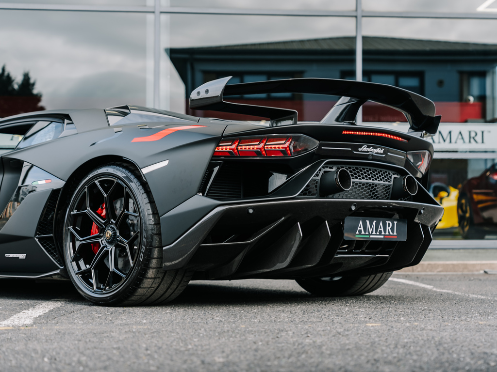 Lamborghini Aventador Svj Black #14