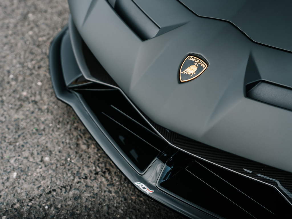 Lamborghini Aventador Svj Black #33