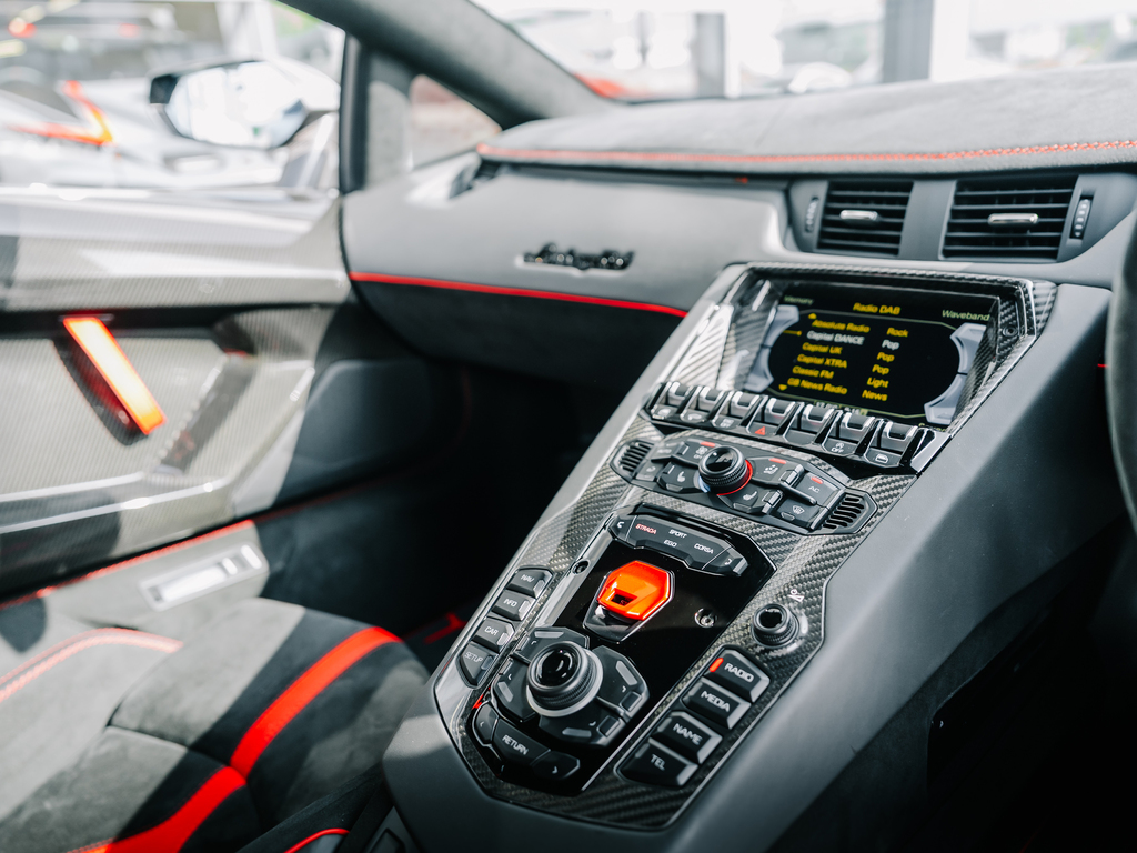 Lamborghini Aventador Svj Black #26
