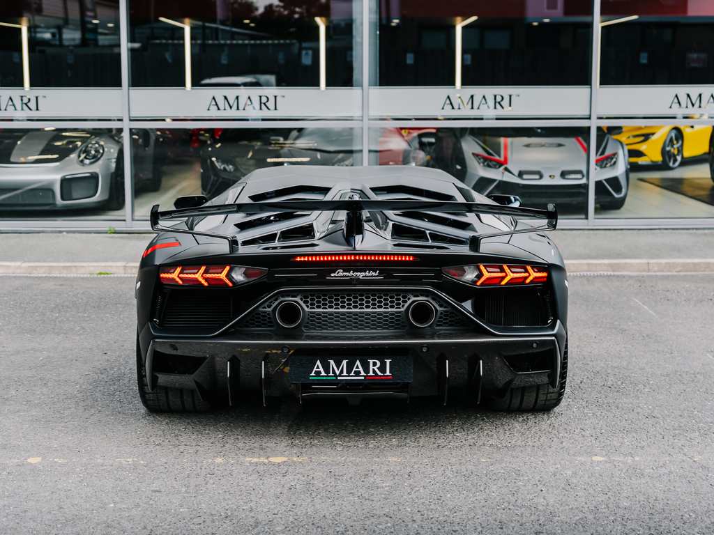 Lamborghini Aventador Svj Black #8