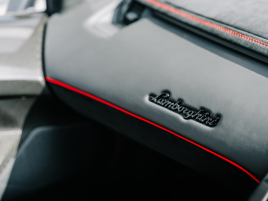 Lamborghini Aventador Svj Black #30