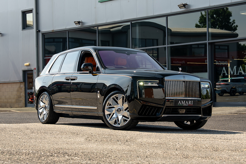 Rolls-Royce Cullinan Series II 6.75 V12 Black #77