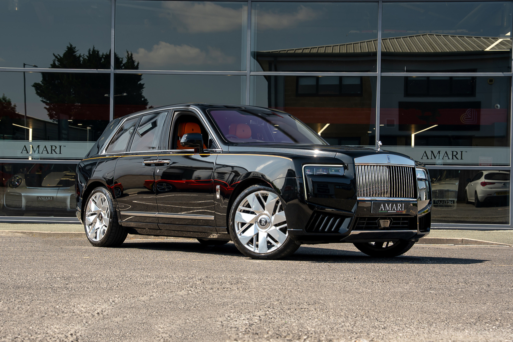 Rolls-Royce Cullinan Series II 6.75 V12 Black #75