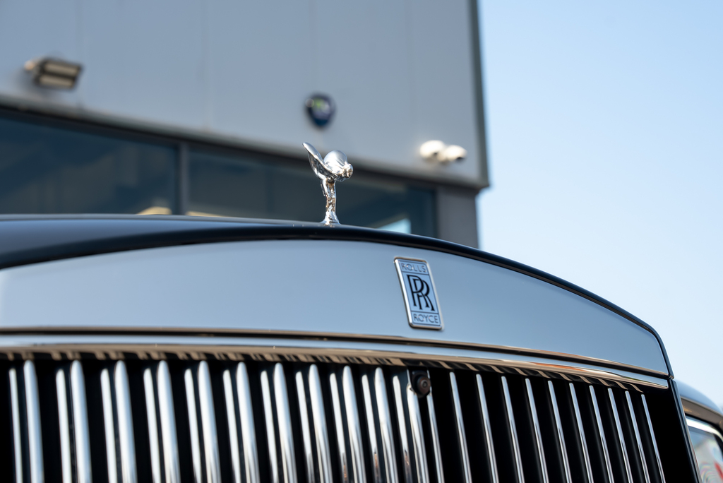 Rolls-Royce Cullinan Series II 6.75 V12 Black #56
