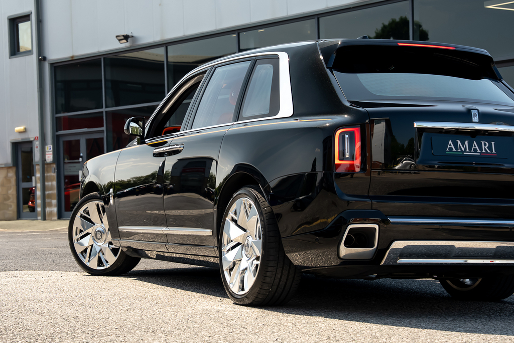 Rolls-Royce Cullinan Series II 6.75 V12 Black #84
