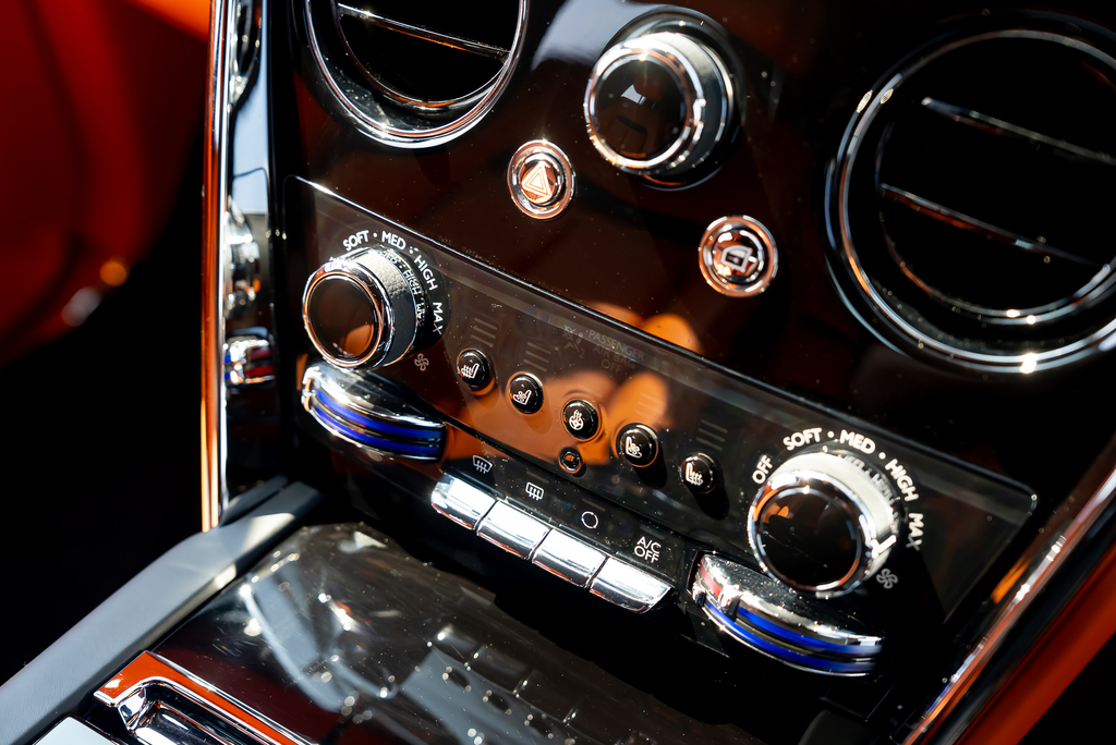 Rolls-Royce Cullinan Series II 6.75 V12 Black #50