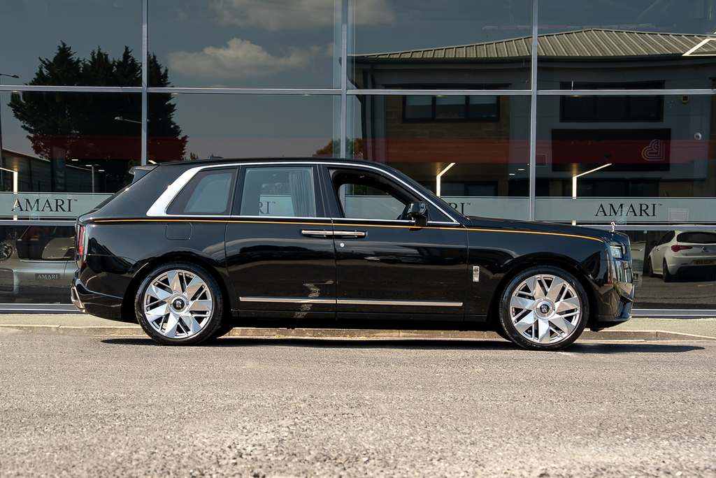 Rolls-Royce Cullinan Series II 6.75 V12 Black #2