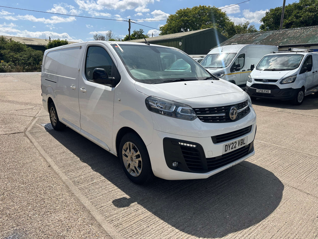 Vauxhall Vivaro Turbo D 2900 Sportive Panel Van L2 H White #2