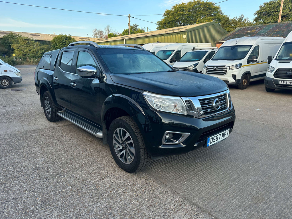 Nissan Navara Automatic Black #11