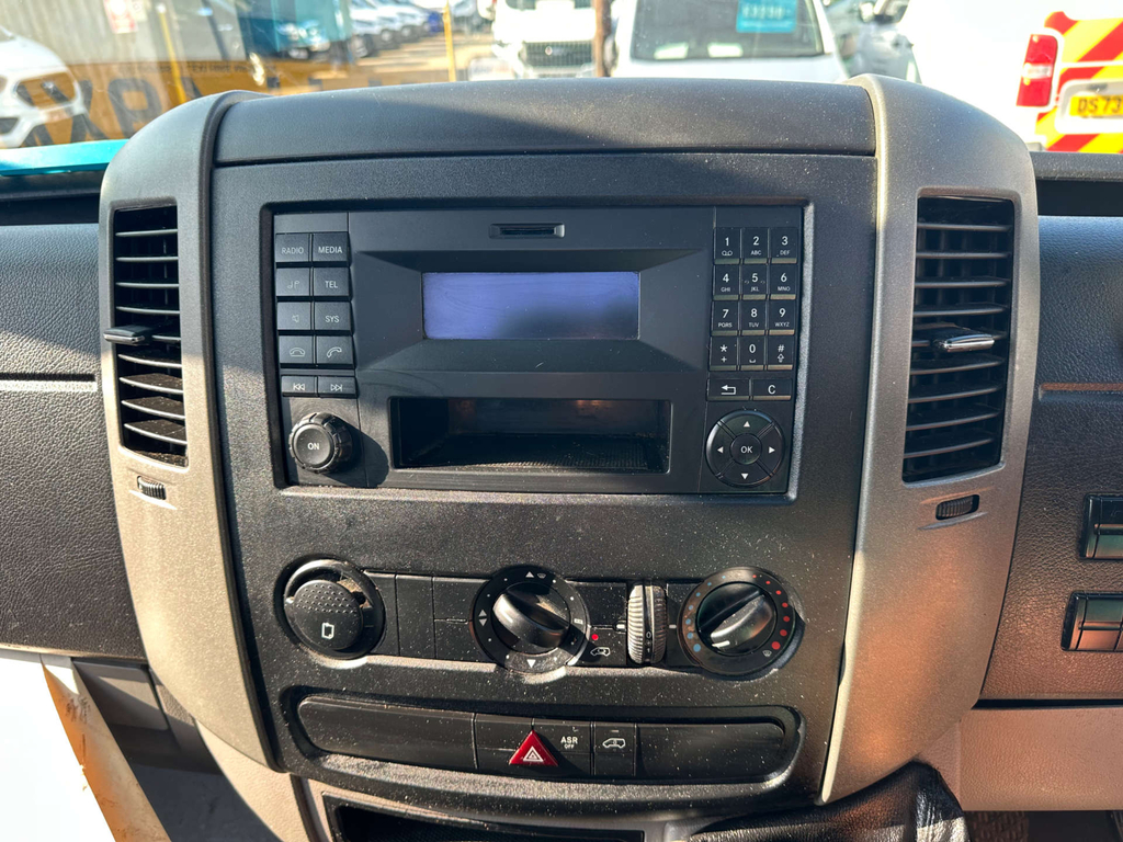 Mercedes-Benz Sprinter 2.1 314 Cdi Rwd L2 Silver #10