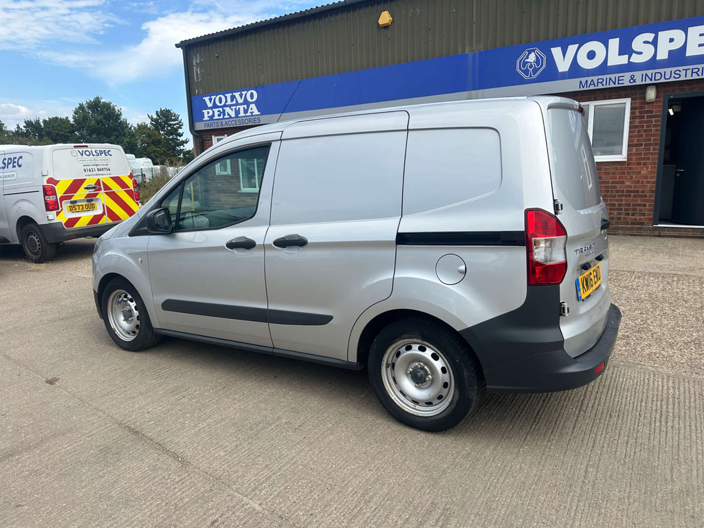 Ford Transit Courier Mpv Silver #5