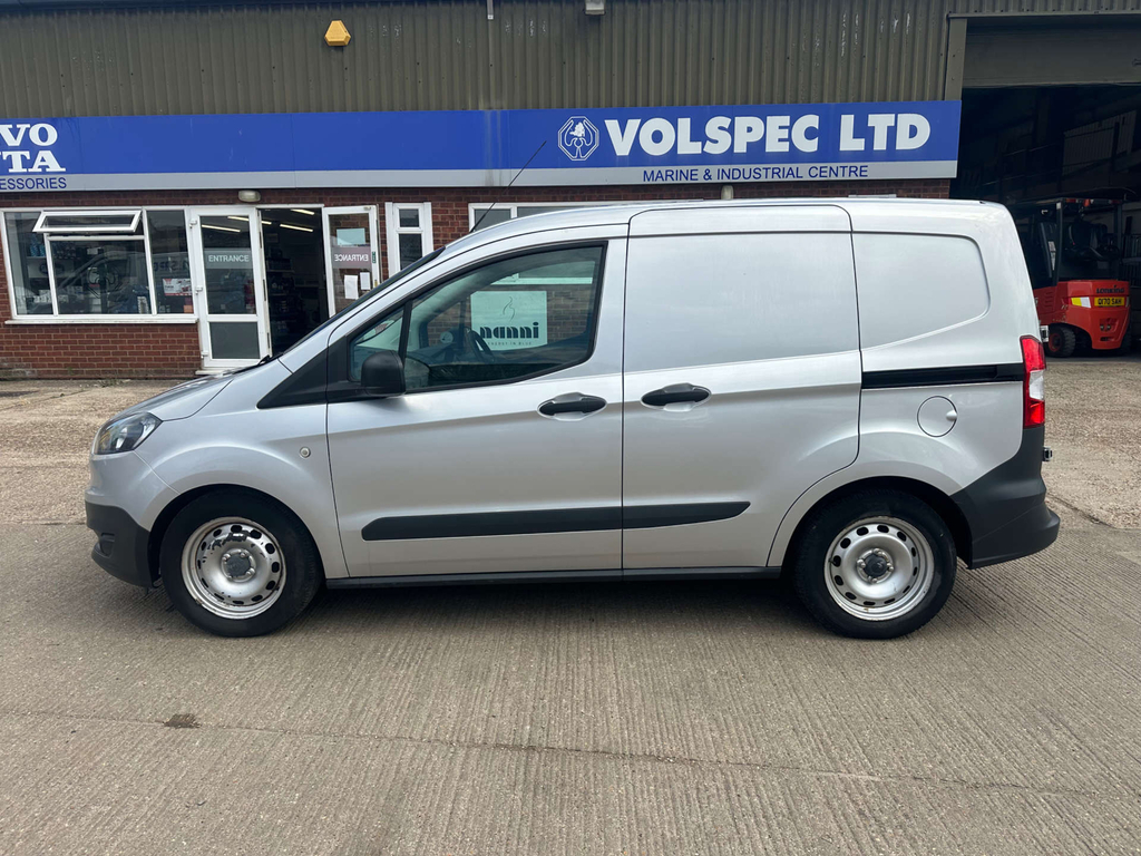 Ford Transit Courier Mpv Silver #4