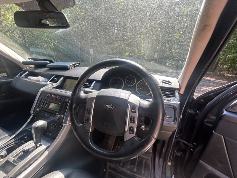 Land Rover Range Rover Sport 2.7 Td V6 Hse Black #2