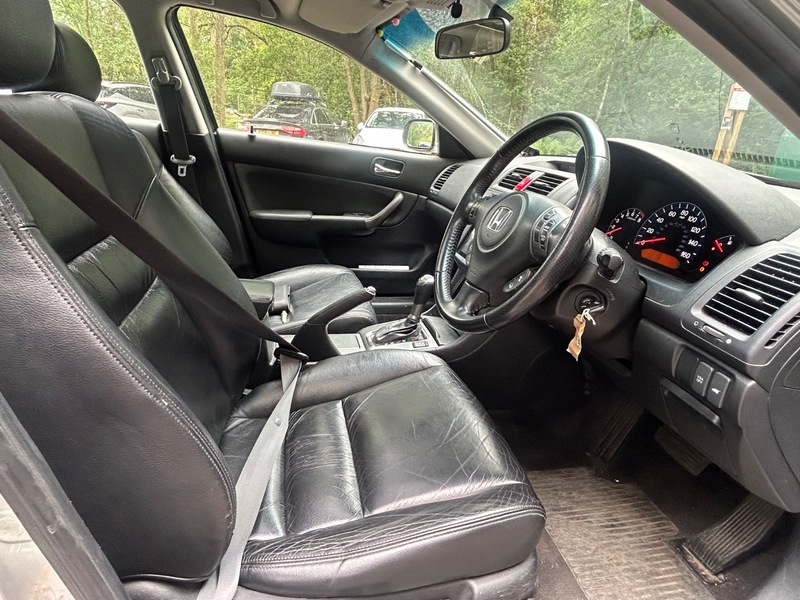 Honda Accord 2.4 I-vtec Ex Tourer Silver #4