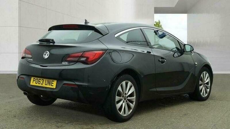Vauxhall Astra GTC Gtc 1.4T 16V Sri Euro 5 Ss White #7