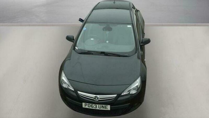 Vauxhall Astra GTC Gtc 1.4T 16V Sri Euro 5 Ss White #8